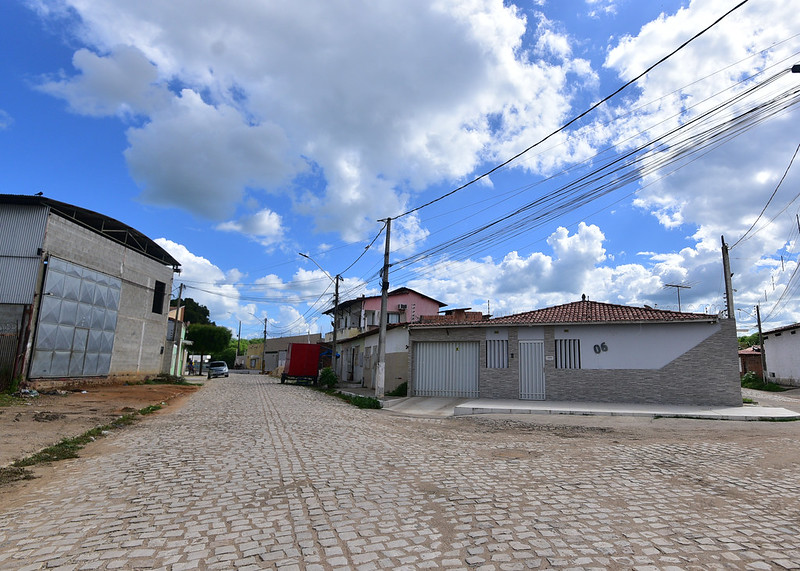 Prefeitura abre licitação para asfalto da rua Benício Filho
