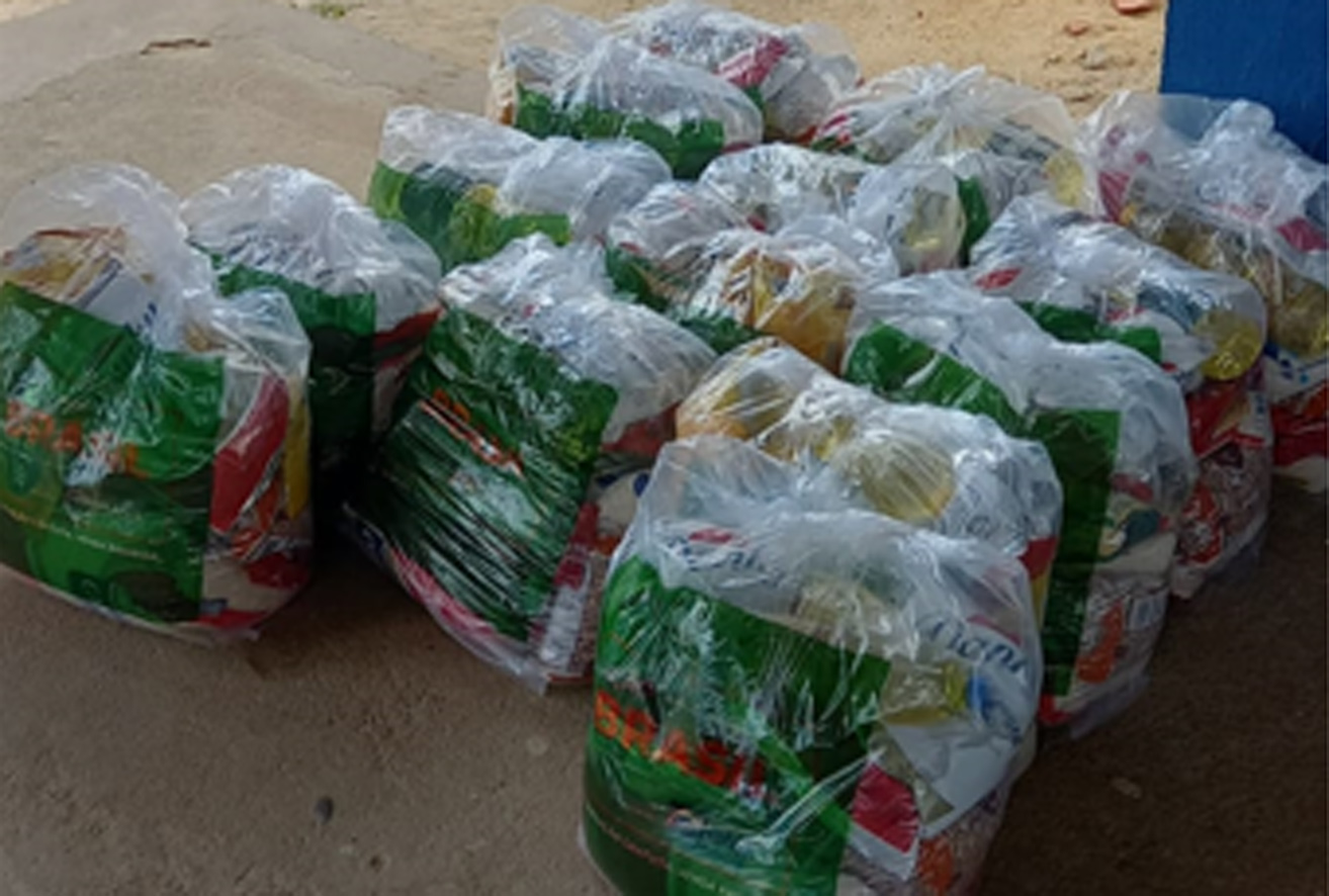 Quase 200 cestas básicas são distribuídas nesta quinta-feira na zona rural de Mossoró
