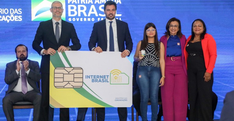 Mossoró representa municípios contemplados com o “Internet Brasil” no Palácio do Planalto
