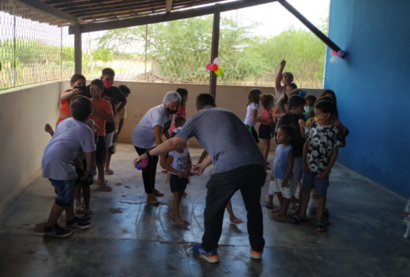 Crianças do grupo do Serviço de Convivência participam de festa no CRAS Bom Jesus