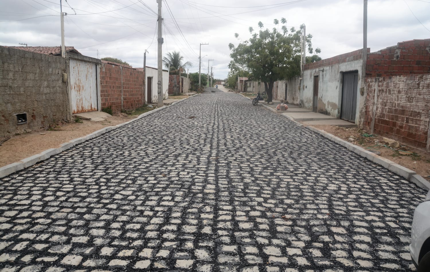 “Mais Calçamento”: Prefeitura de Mossoró avança com pavimentação no Conjunto Novo