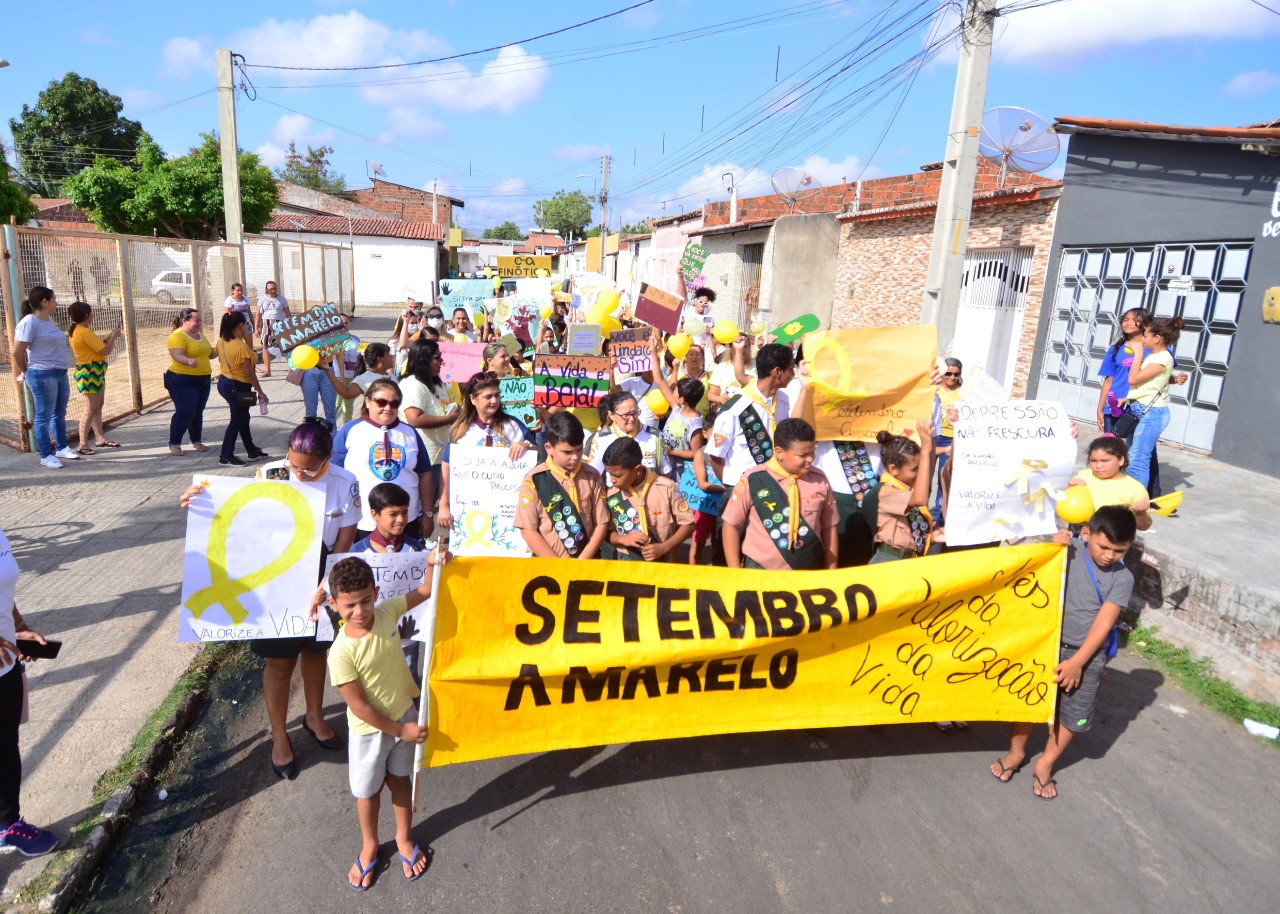 “Caminhada pela vida” mobiliza comunidade do Dom Jaime Câmara